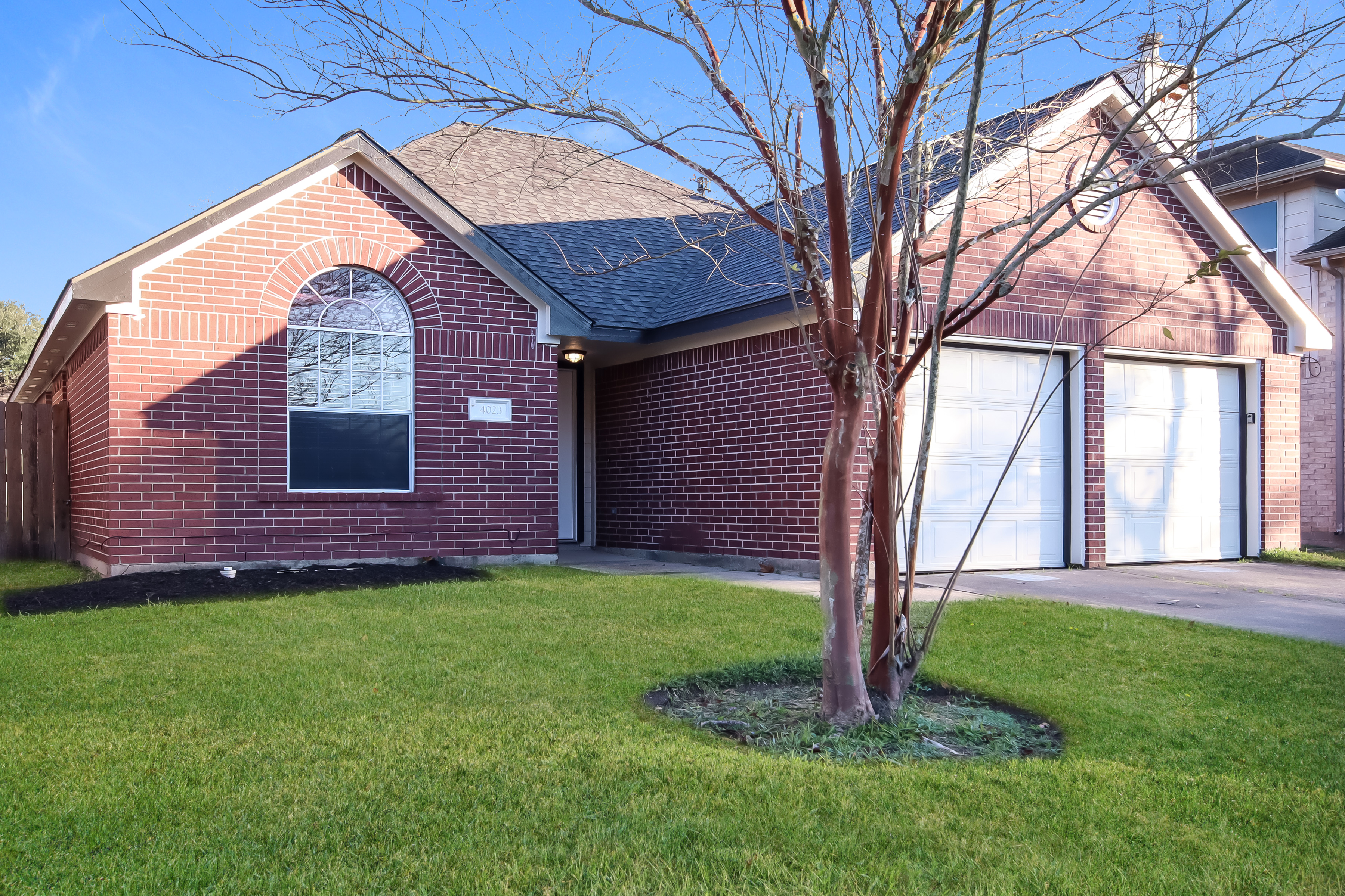 4023 ALMOND LAKE DR HOUSTON, TX 77047